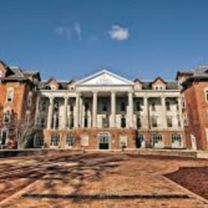 Meet your Posher, Gabby